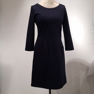 ✨SALE✨GAP dark navy mid length dress